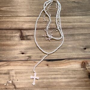 Layered Cross & Faux Pearl Necklace